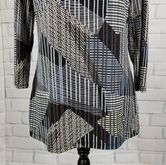 Liz Claiborne sz m 3/4 sleeve stretch top - Picture 6 of 8